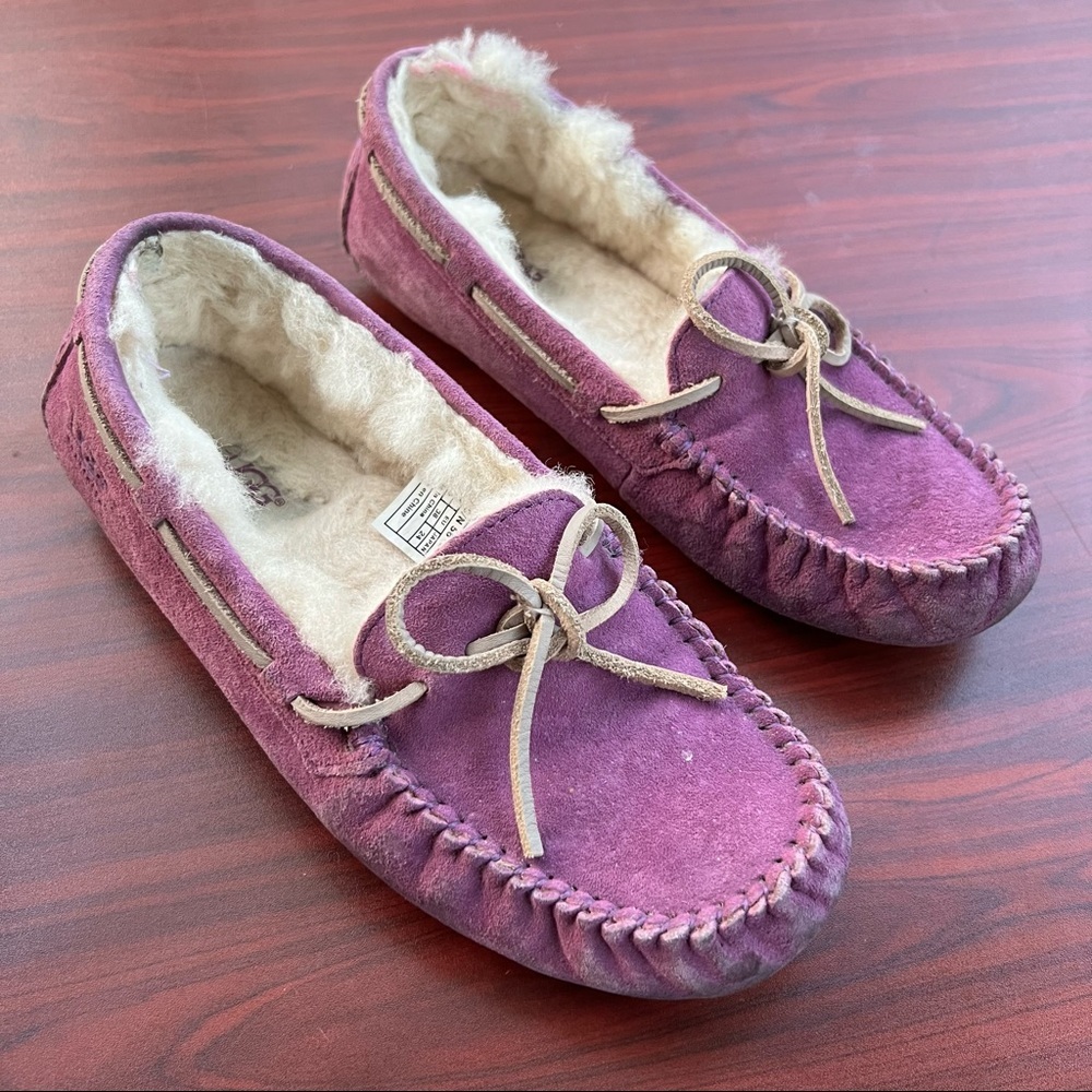UGG Australia Women's Purple Leather Upper Slipper Size 7 - Picture 3 of 9